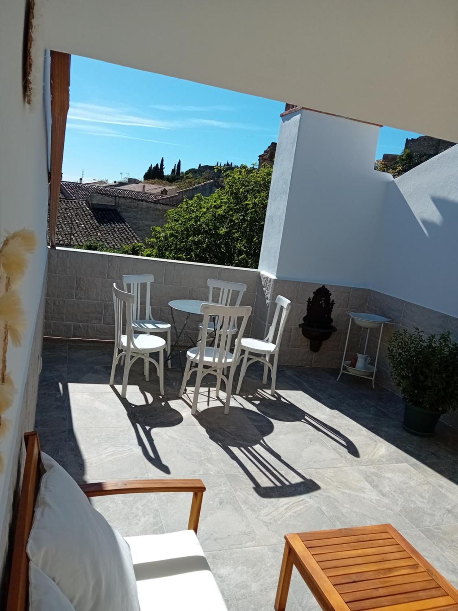 Apartamento Plaza San Francisco Trujillo Exterior photo